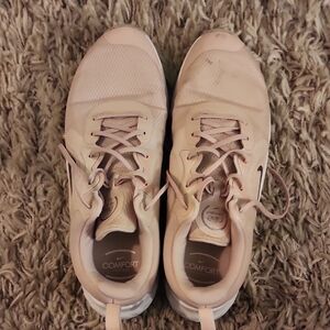 Womens Pink Nike Shoes